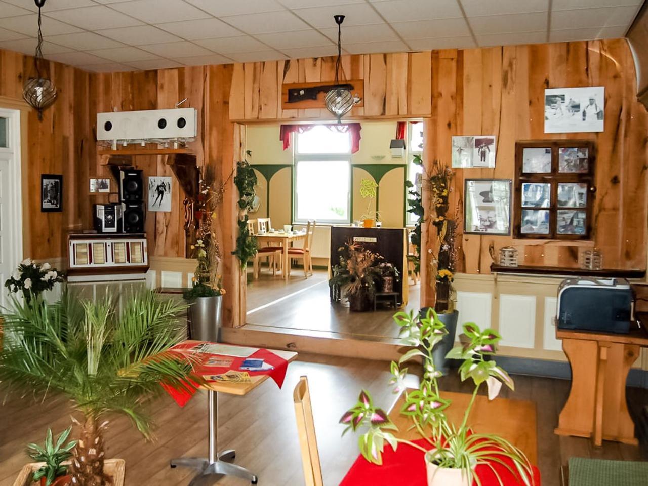 Pension Haus Saarland Оберхоф Екстериор снимка
